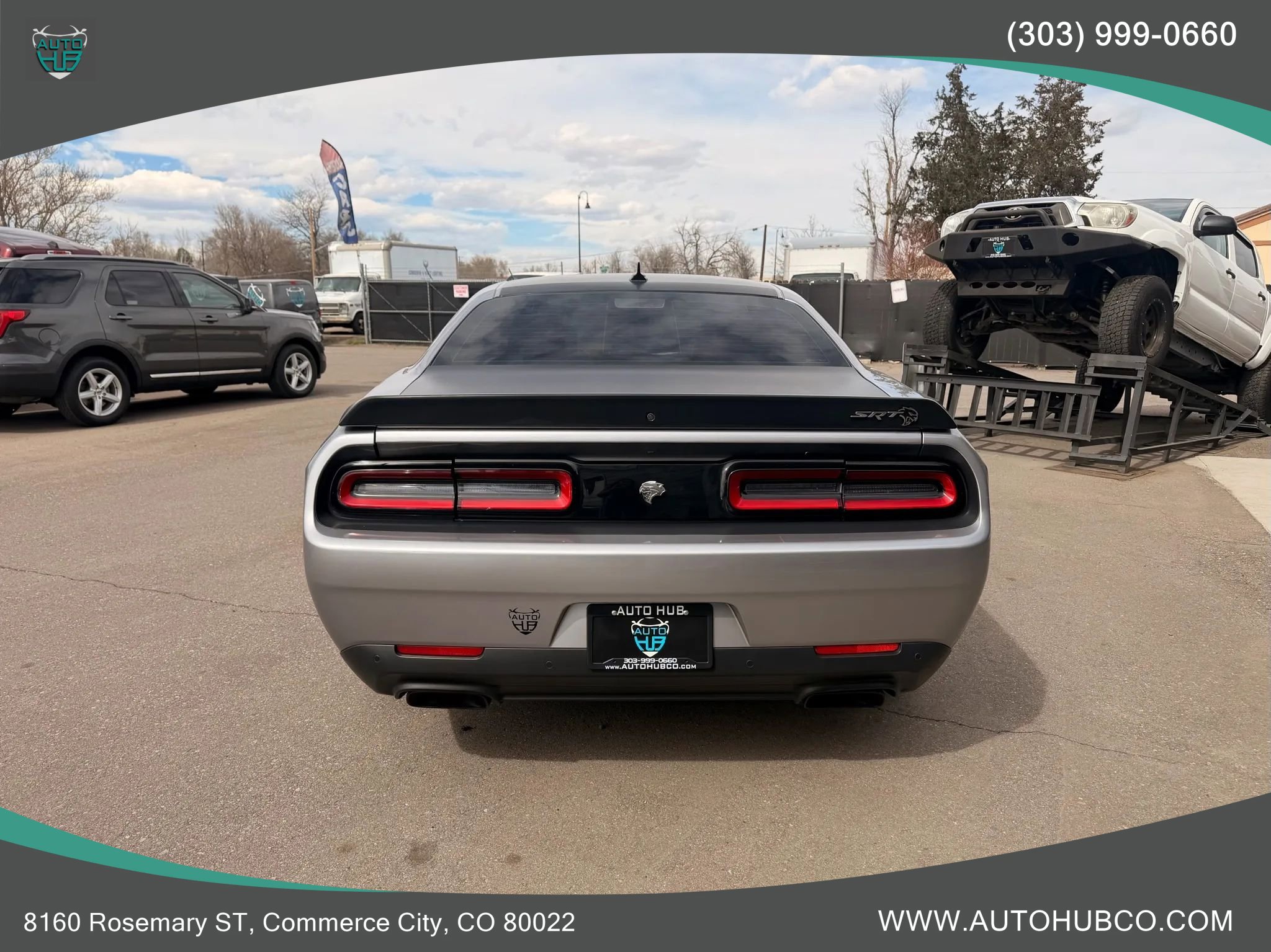 Used 2015 Dodge Challenger SRT Hellcat image 5