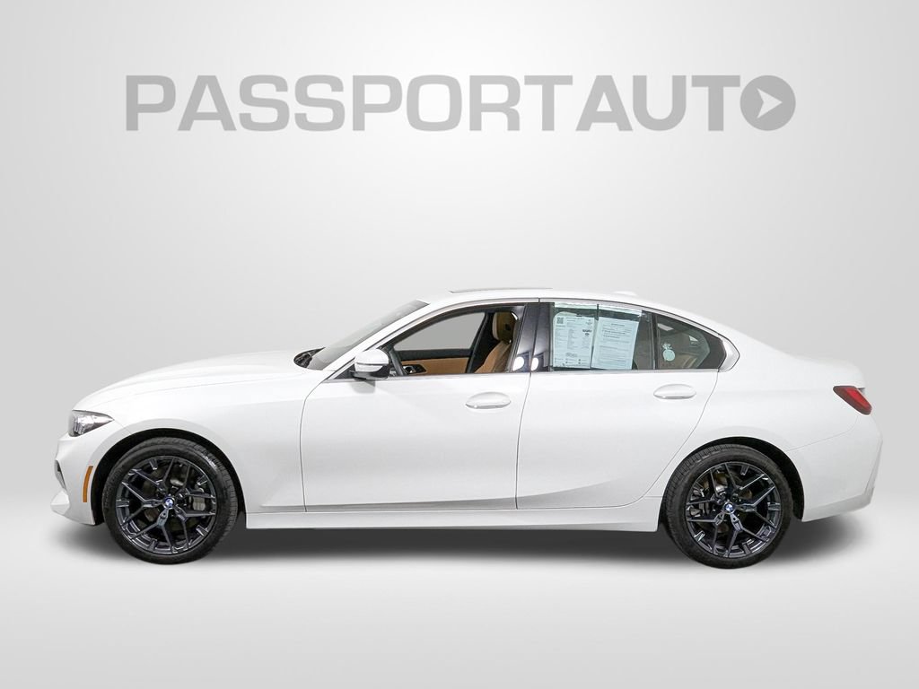 Used 2025 BMW 330i xDrive Sedan w/ Premium Package AWD/4WD image 2