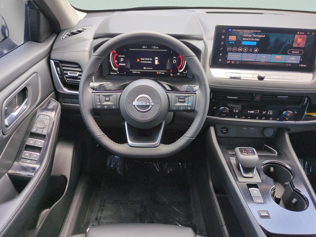 Certified 2024 Nissan Rogue SL FWD image 11