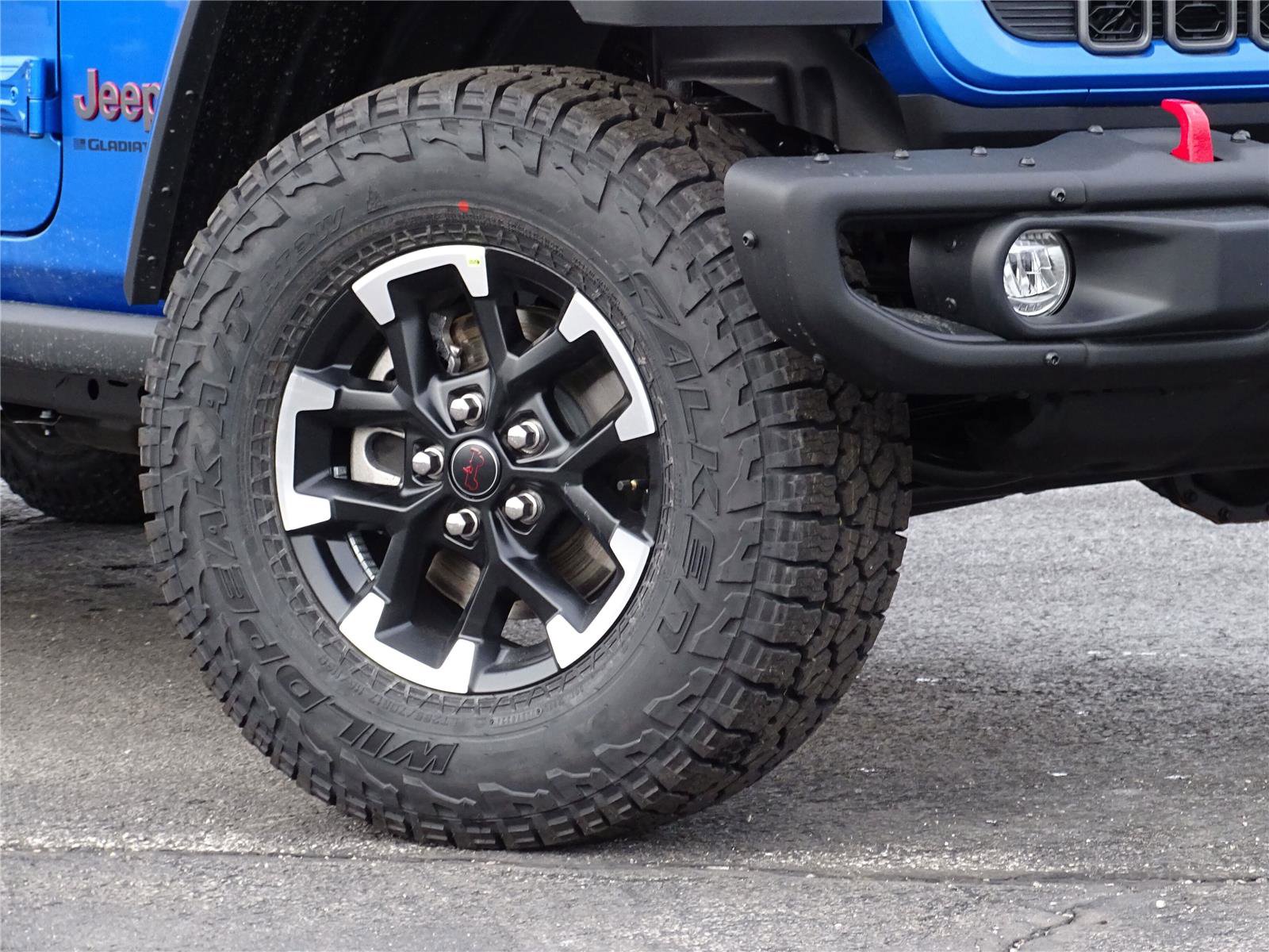 New 2025 Jeep Gladiator Rubicon image 3