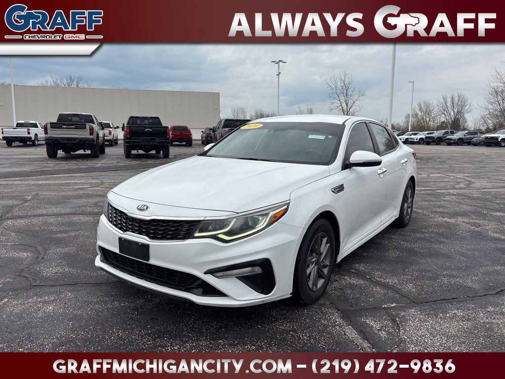 Used 2020 Kia Optima LX image 1