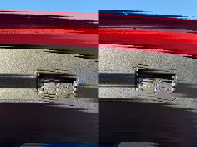 Used 2021 Ford Explorer XLT w/ Equipment Group 202A image 16