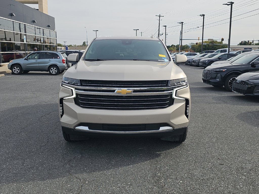 Used 2024 Chevrolet Tahoe LT w/ Luxury Package AWD/4WD image 17