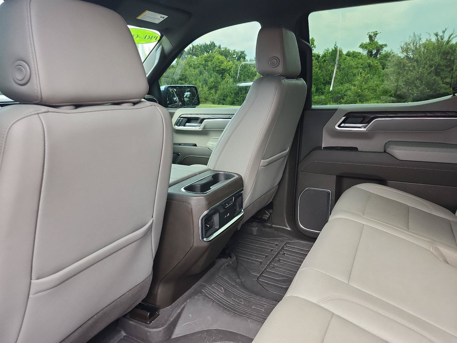 Used 2026 GMC Sierra 1500 SLT w/ SLT Premium Package AWD/4WD image 14