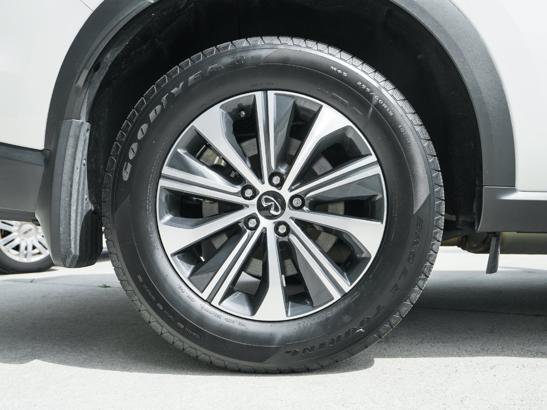 Used 2024 INFINITI QX60 Pure FWD image 36
