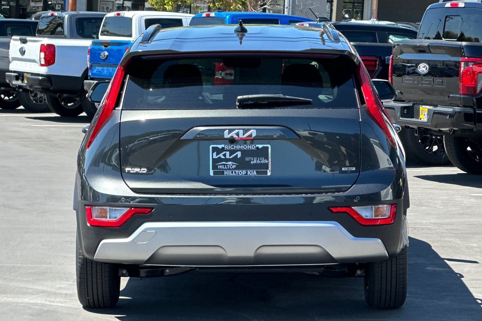New 2026 Kia Niro EX FWD image 5