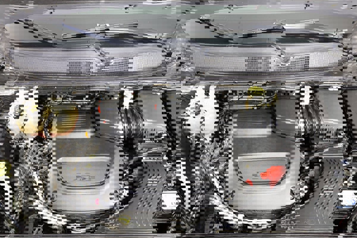 Used 2019 Chrysler Pacifica Limited image 36