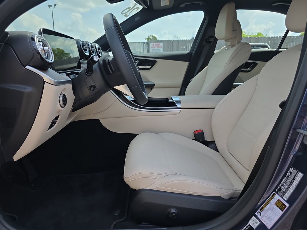 Certified 2026 Mercedes-Benz C 300 4MATIC Sedan image 10