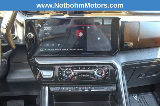 Used 2024 GMC Sierra 3500 Denali w/ Denali Reserve Package image 24