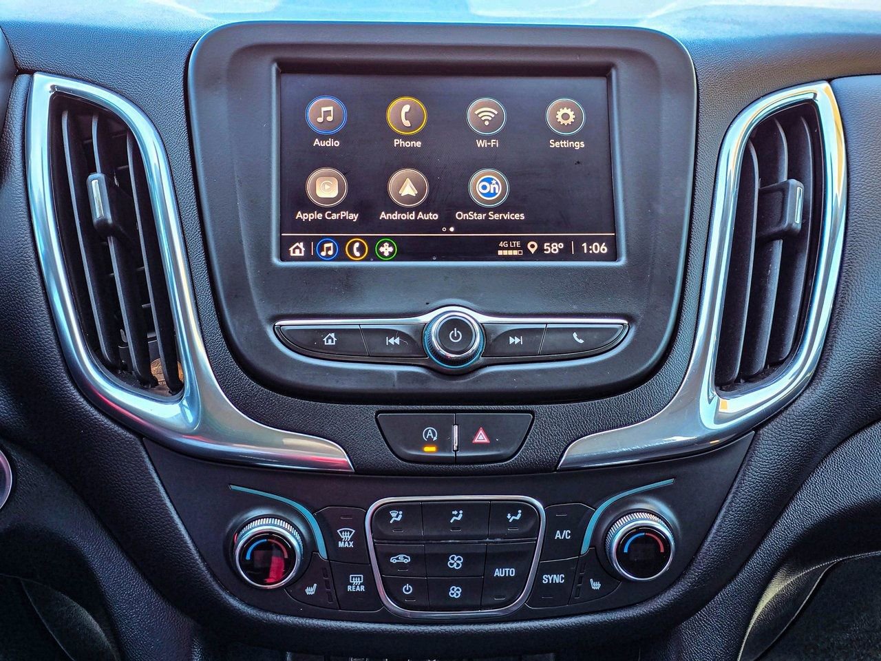 Used 2022 Chevrolet Equinox LT image 16