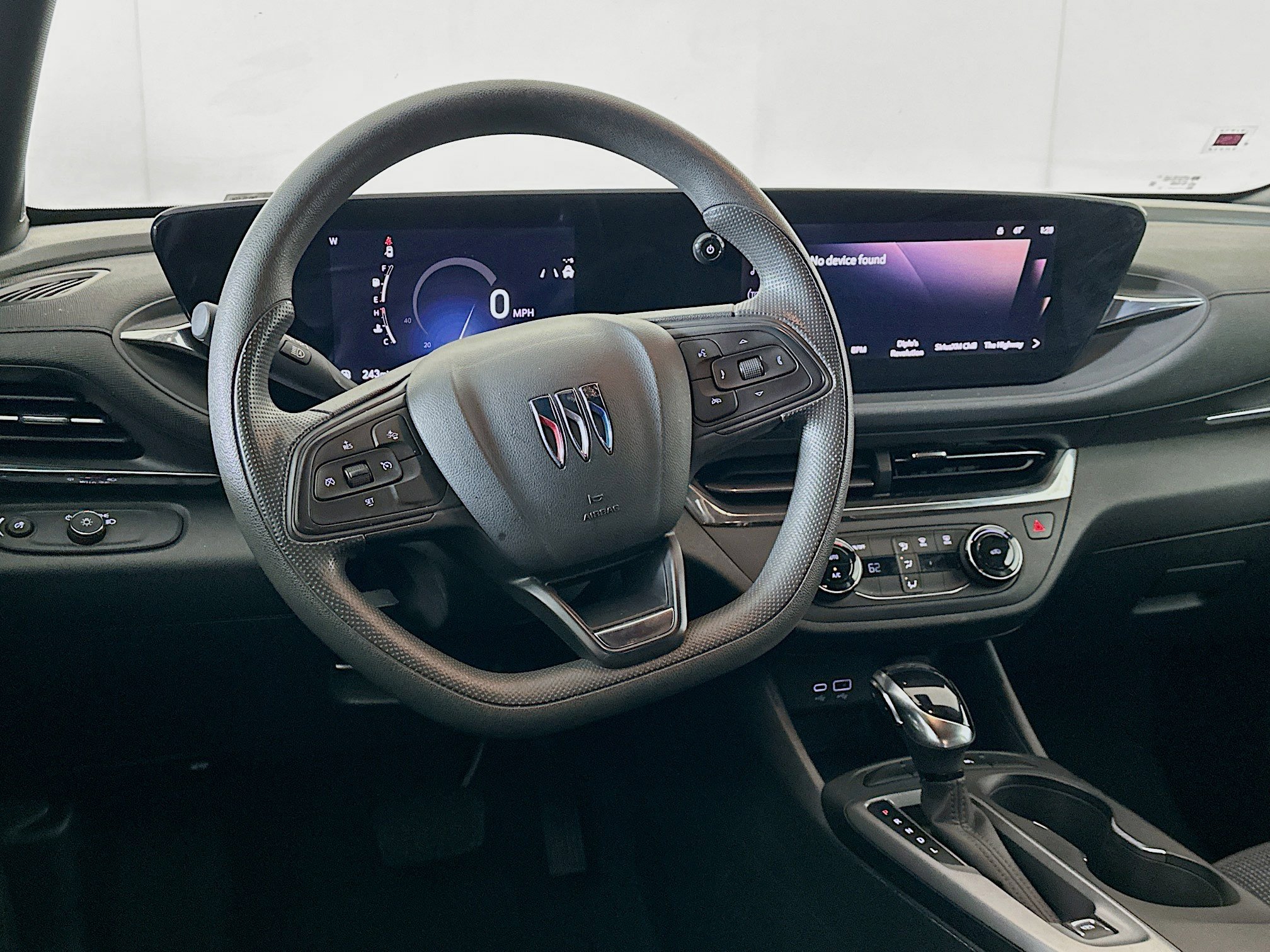 Used 2025 Buick Envista Preferred FWD image 17