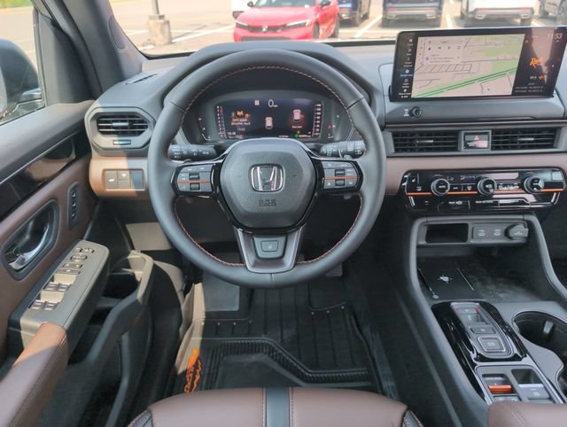 Used 2026 Honda Pilot TrailSport image 19