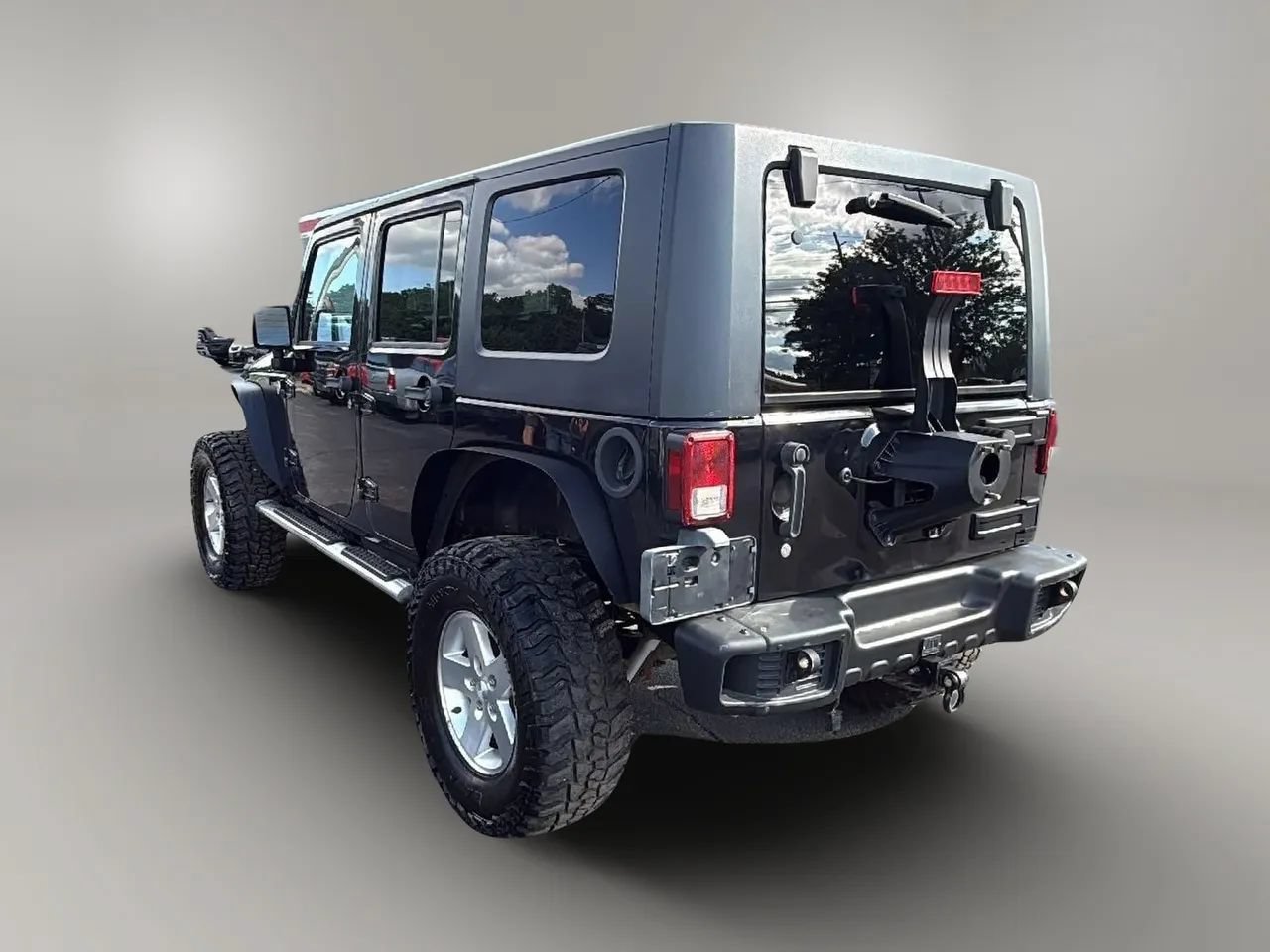 Used 2008 Jeep Wrangler Unlimited Rubicon w/ PWR Convenience Group AWD/4WD image 3