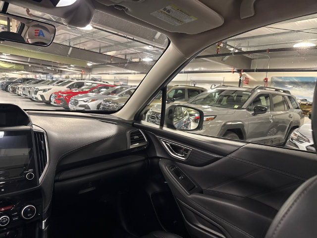 Certified 2021 Subaru Forester Touring AWD/4WD image 25
