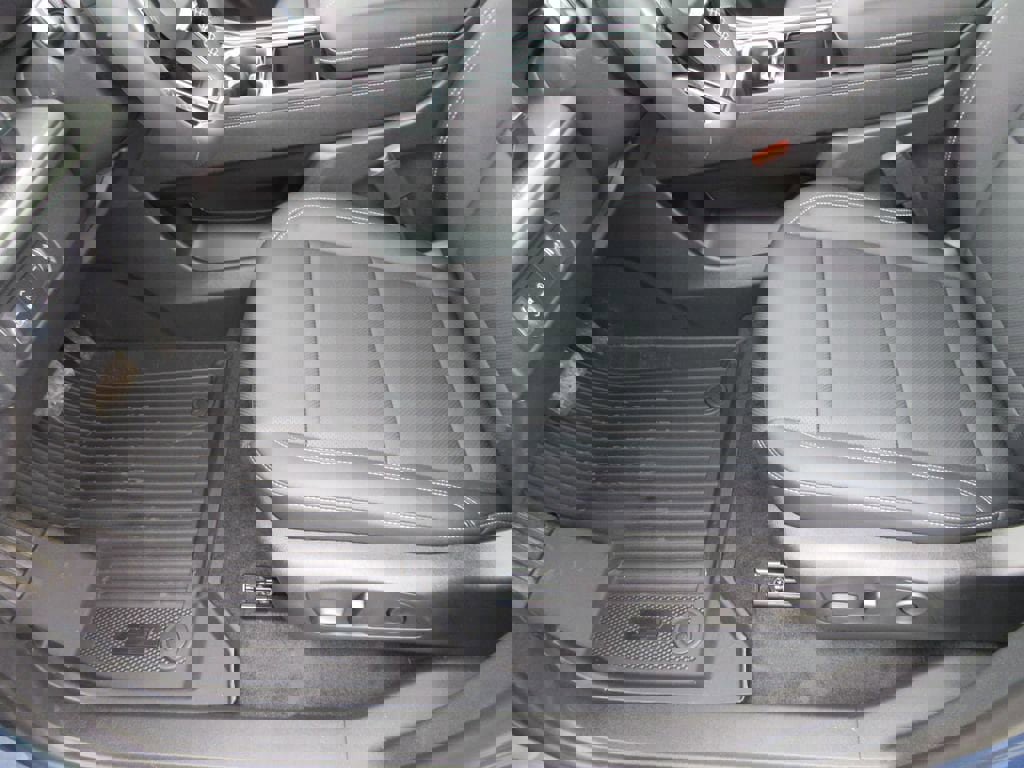 New 2026 Chevrolet Traverse LT w/ Sun and Wheel Package image 19