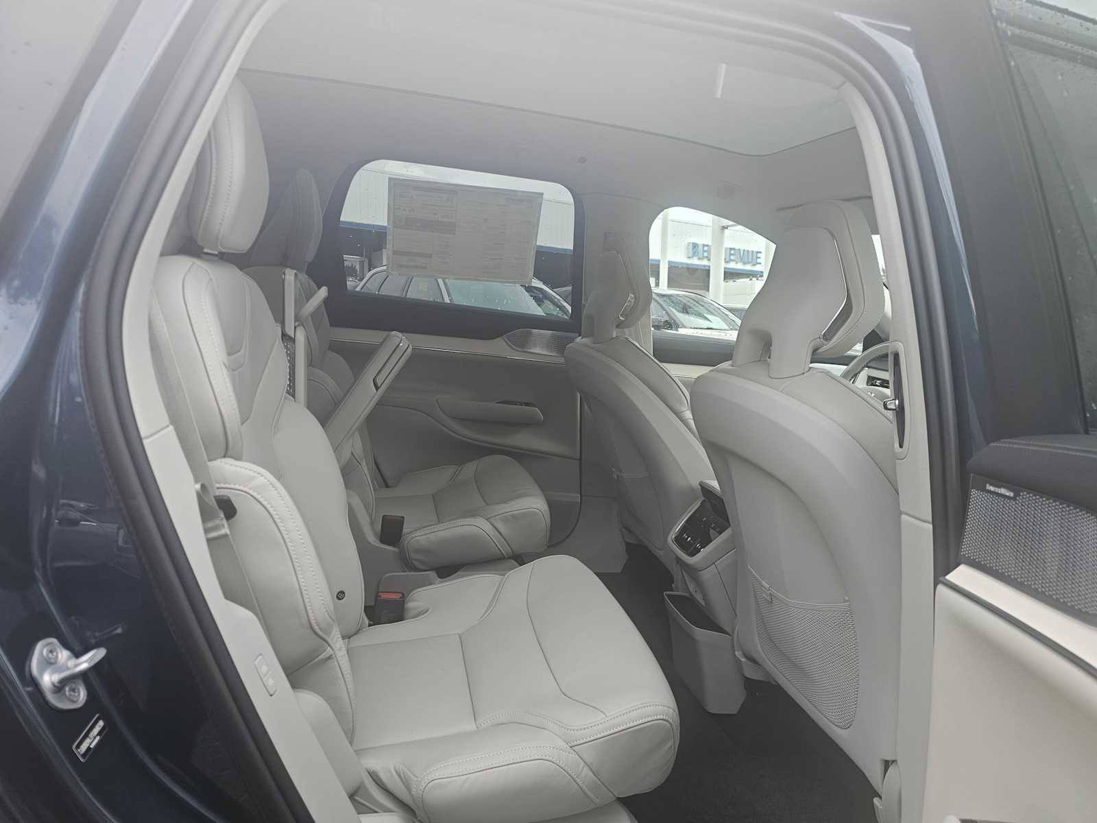 New 2026 Volvo EX90 Ultra image 11