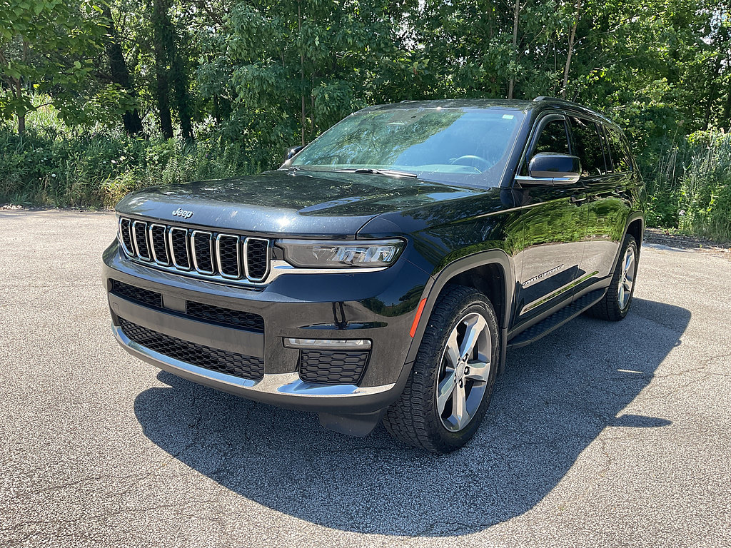 Used 2021 Jeep Grand Cherokee L Limited w/ Trailer Tow Group (B) AWD/4WD image 3
