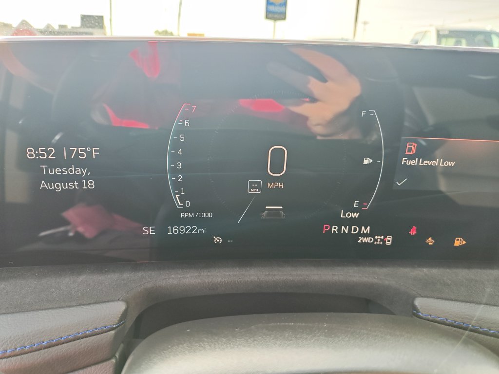 Used 2024 Cadillac XT4 Sport w/ Technology Package AWD/4WD image 20