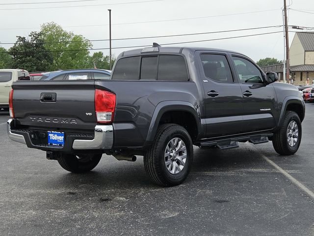 Used 2017 Toyota Tacoma SR5 w/ Tow Package RWD image 7