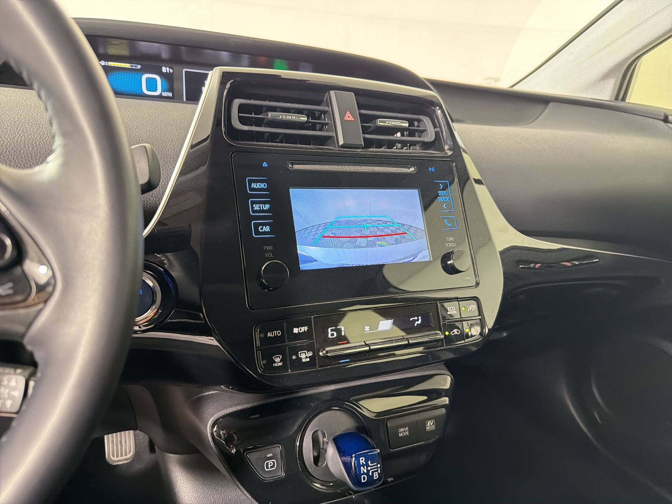 Used 2019 Toyota Prius XLE w/ Advanced Technology Package image 24