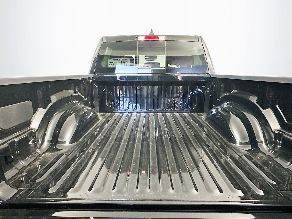 New 2026 RAM 1500 Big Horn w/ Night Edition image 32