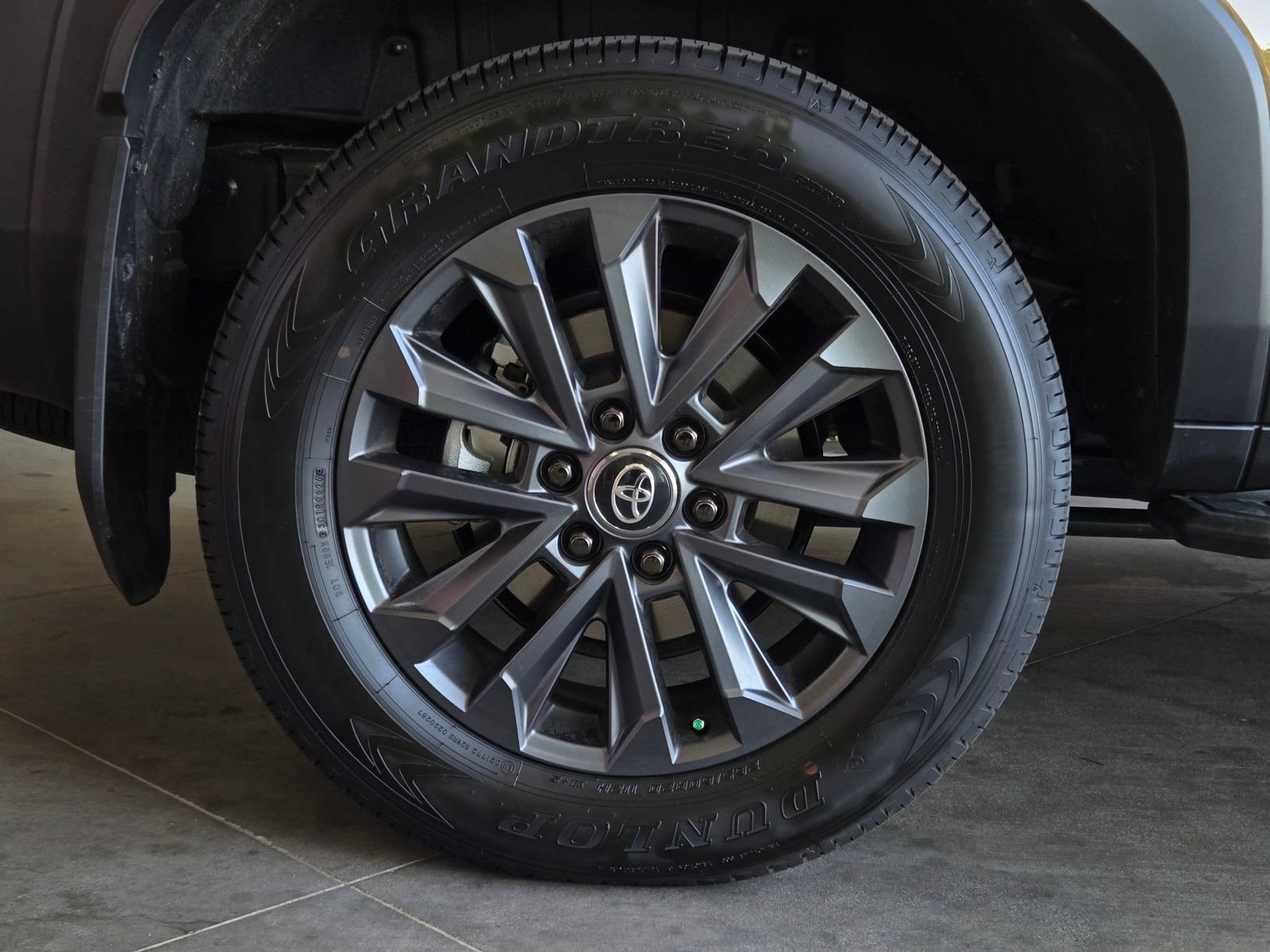 Certified 2026 Toyota Land Cruiser w/ Premium Package AWD/4WD image 5