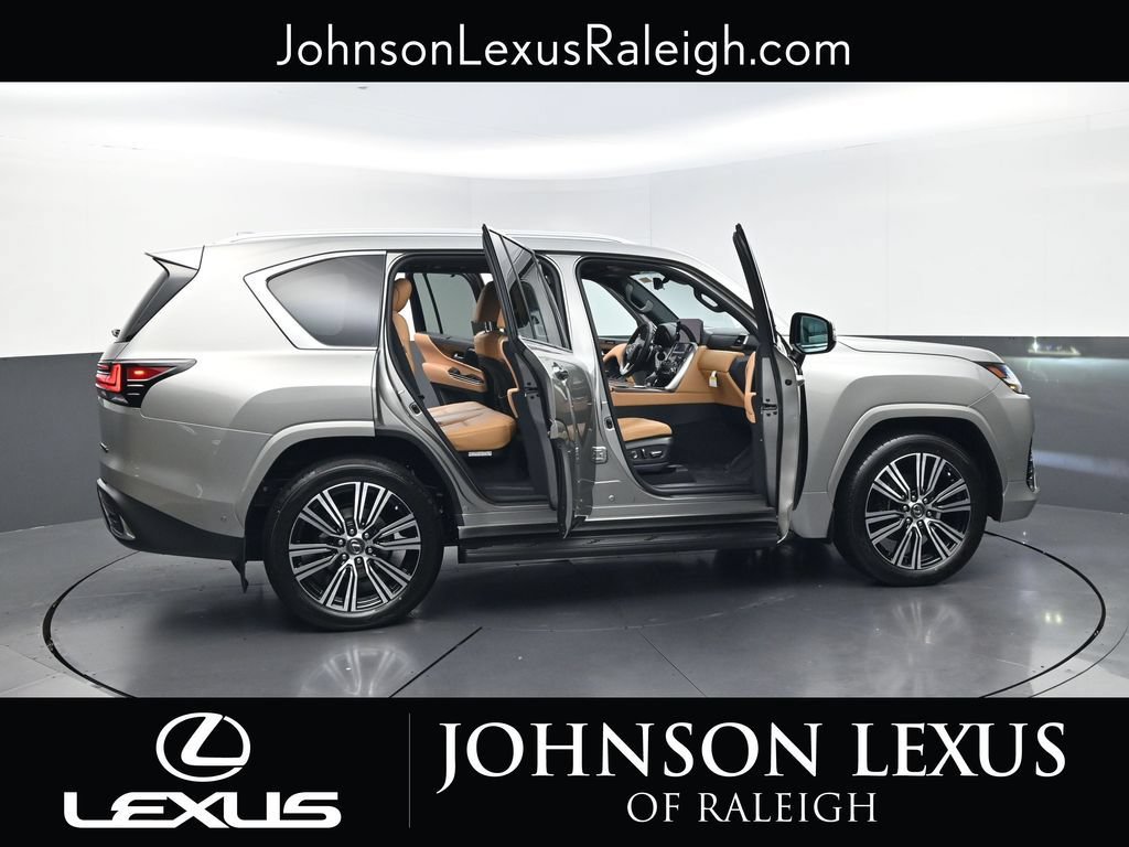 New 2026 Lexus LX 700h Luxury AWD/4WD image 33