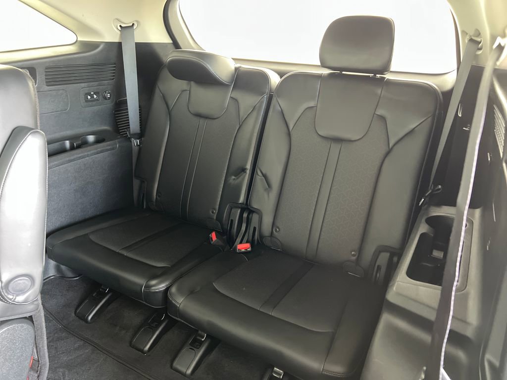 Used 2021 Kia Sorento EX w/ Panoramic Sunroof Package image 43