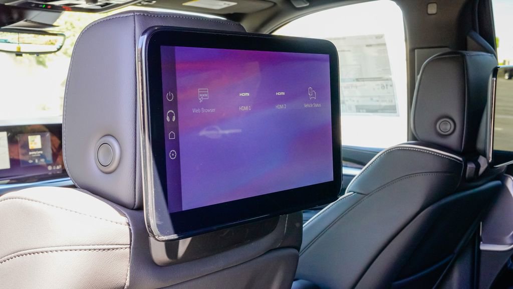 New 2026 Cadillac Escalade Luxury image 11