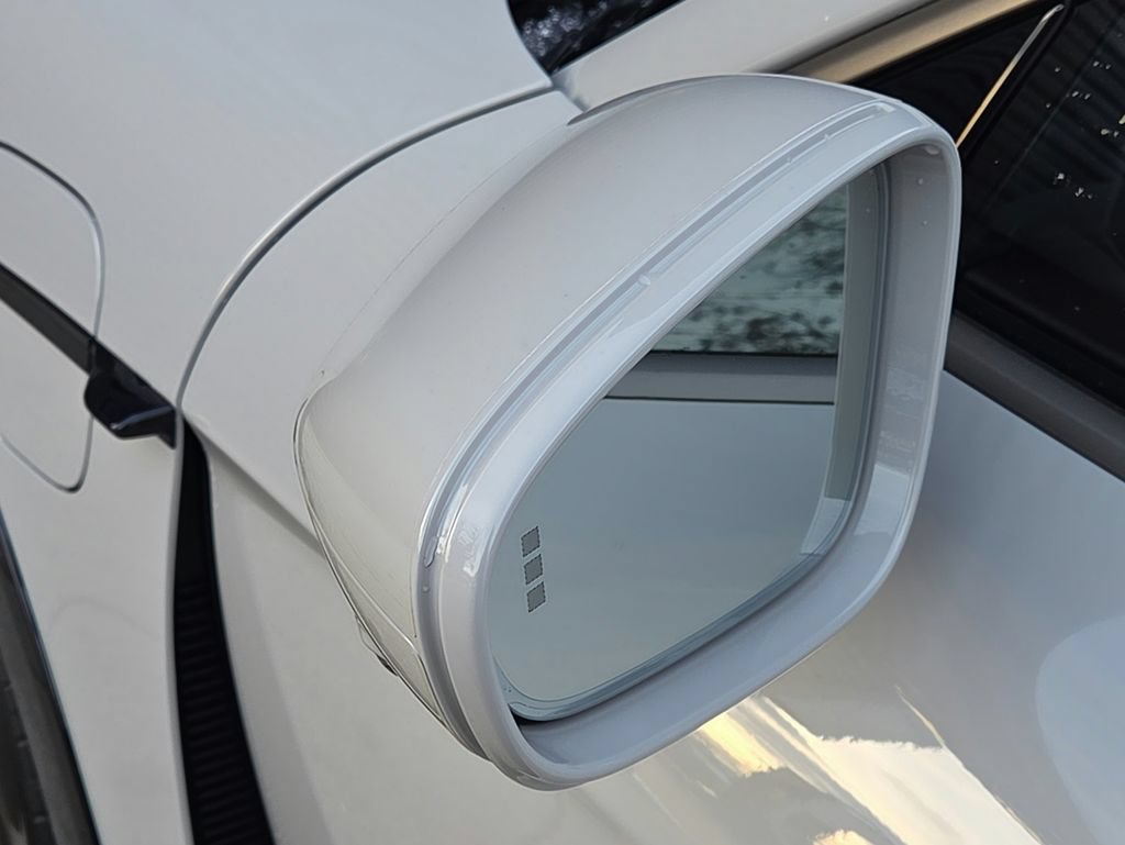 Certified 2025 Porsche Taycan Turbo AWD/4WD image 29