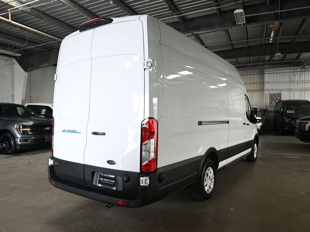 New 2025 Ford E-Transit 148 High Roof Extended w/ Load Area Protection Package RWD image 8