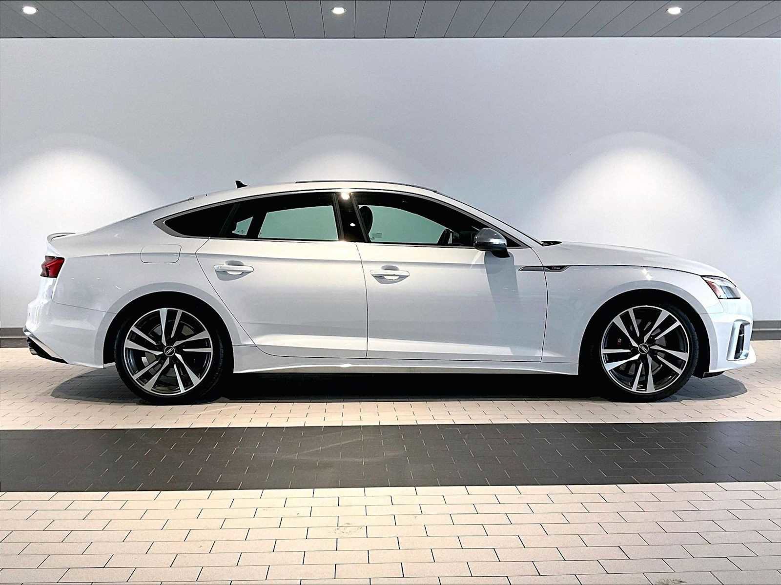 Used 2023 Audi S5 Premium Plus image 11