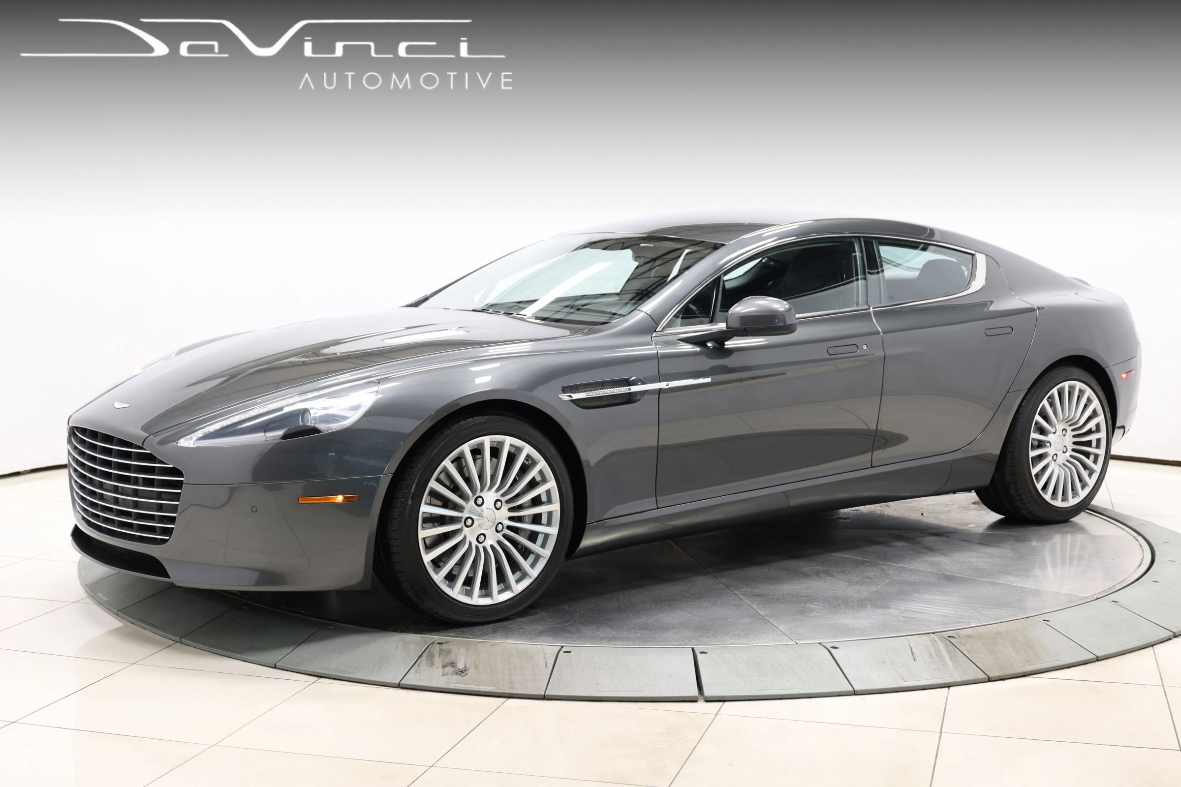 Used 2015 Aston Martin Rapide S image 1