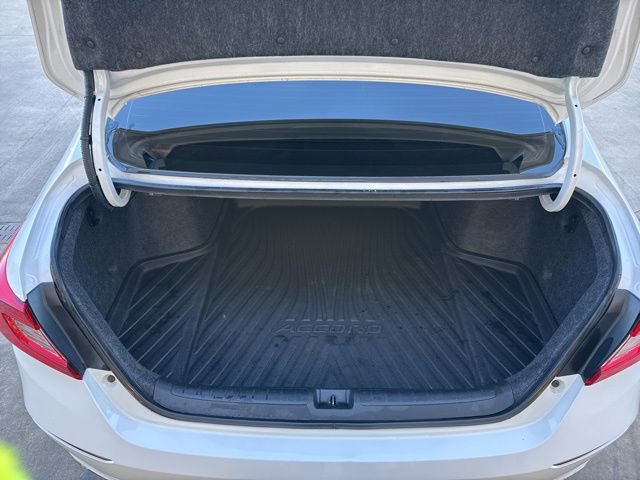 Used 2022 Honda Accord Sport image 12