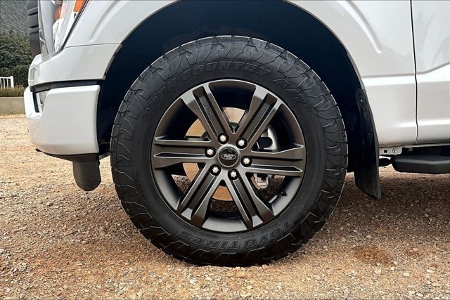 Used 2022 Ford F150 XLT w/ Equipment Group 302A High AWD/4WD image 31