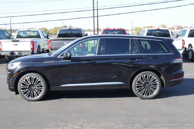 Used 2023 Lincoln Aviator Black Label w/ Dynamic Handling Package AWD/4WD image 9