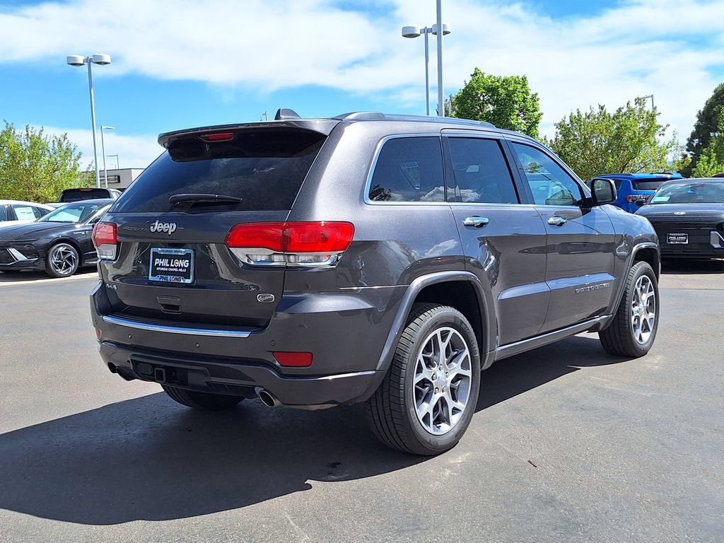 Used 2021 Jeep Grand Cherokee Overland AWD/4WD image 3