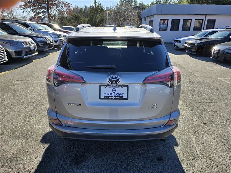 Used 2016 Toyota RAV4 LE image 7