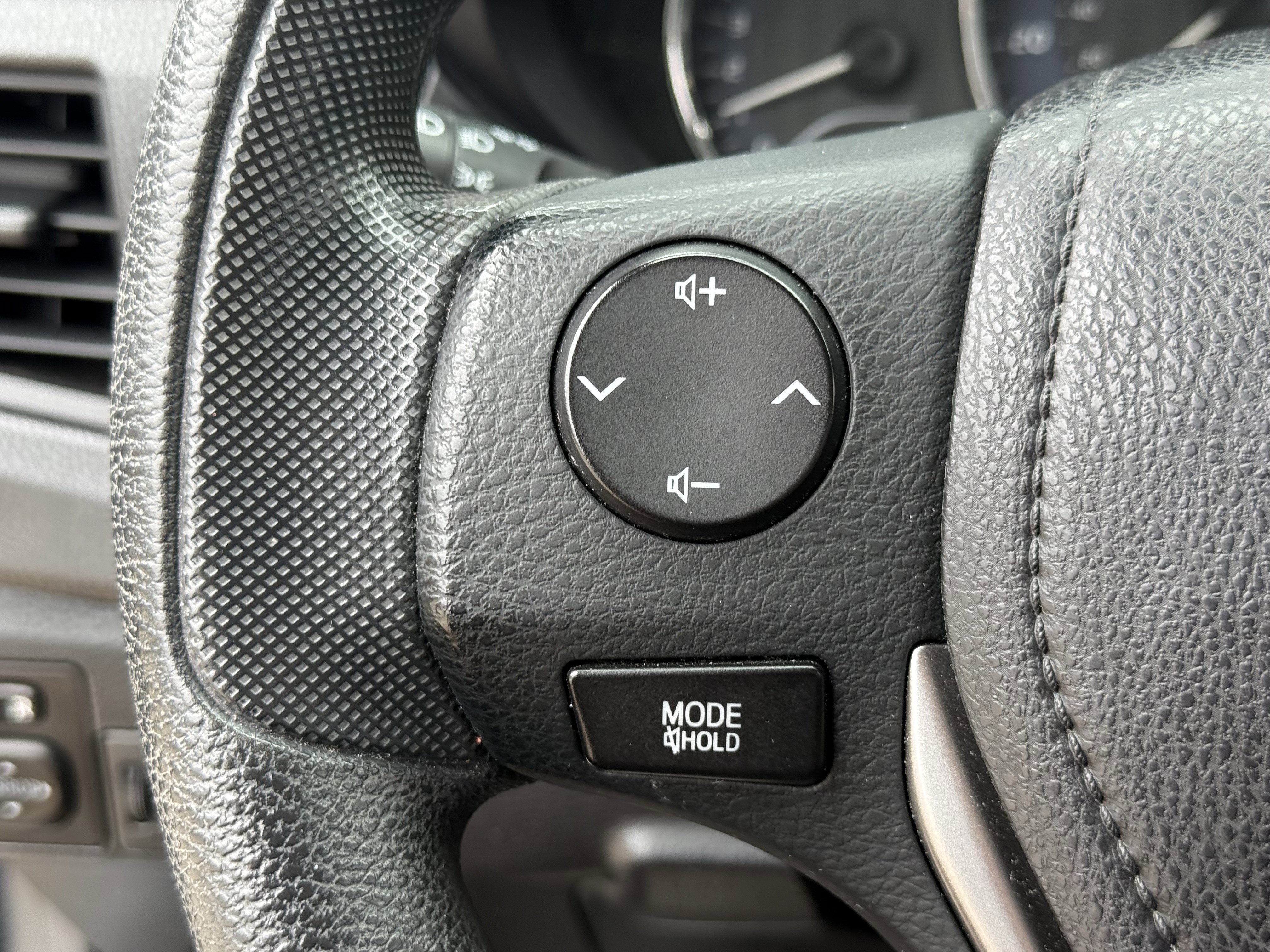 Used 2015 Toyota Corolla L FWD image 16