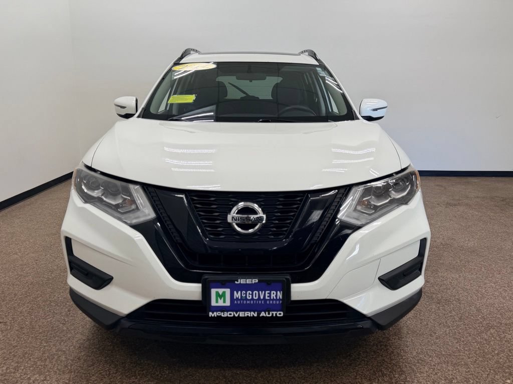 Used 2017 Nissan Rogue SV AWD/4WD image 10