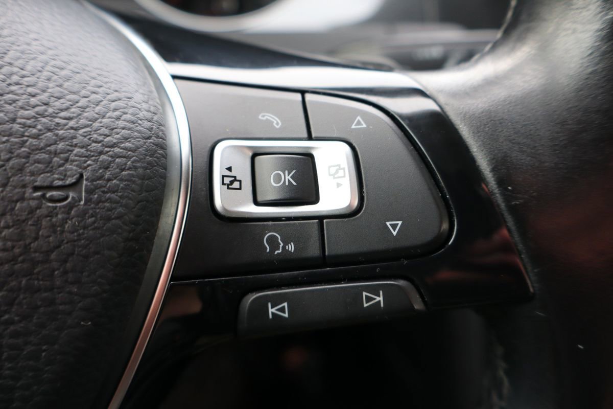 Used 2018 Volkswagen Golf Alltrack S image 31