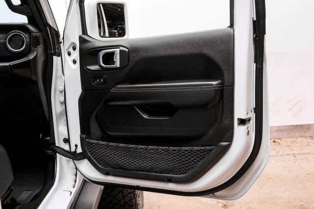 Used 2021 Jeep Wrangler Unlimited Sahara w/ Cold Weather Group image 76