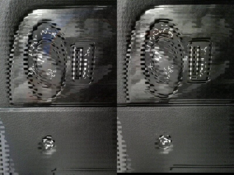 Used 2014 Dodge Durango Limited w/ Premium Group image 13