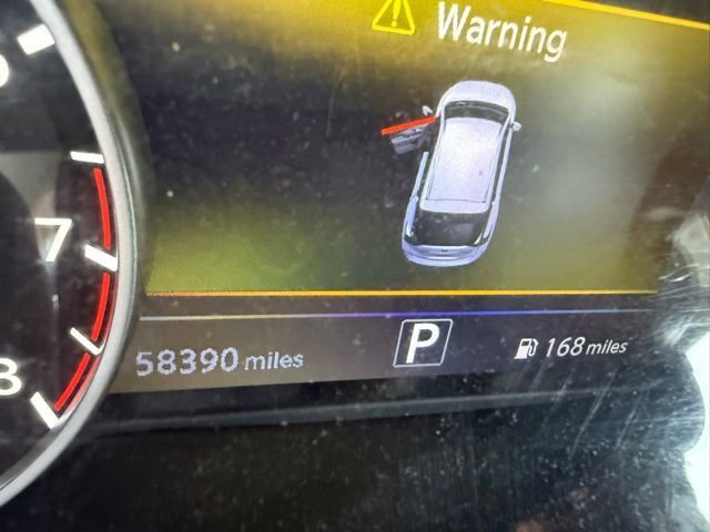 Used 2018 Nissan Murano SL w/ Moonroof Package AWD/4WD image 16