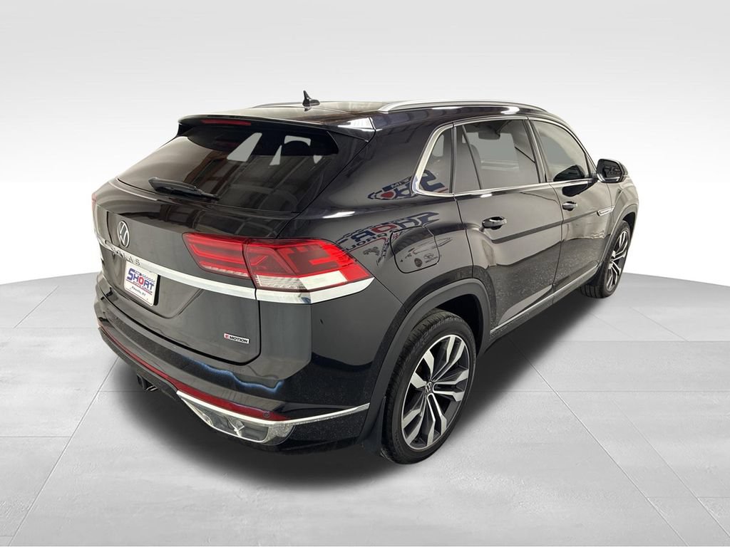 Used 2022 Volkswagen Atlas Cross Sport SEL Premium R-Line AWD/4WD image 4