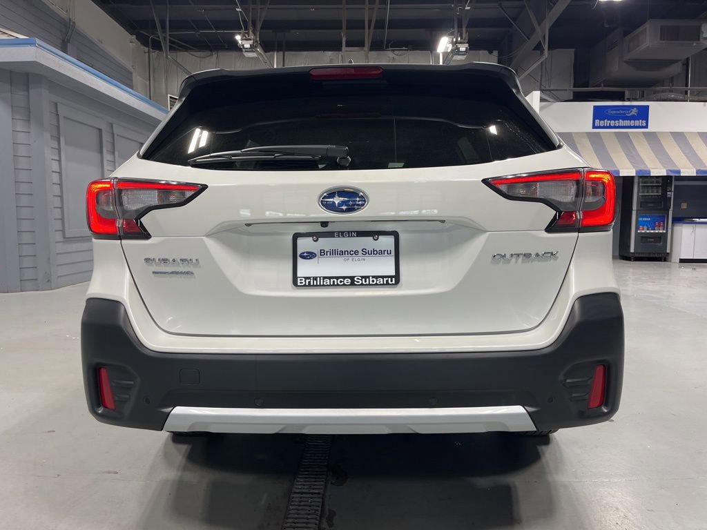 Certified 2022 Subaru Outback Limited AWD/4WD image 7
