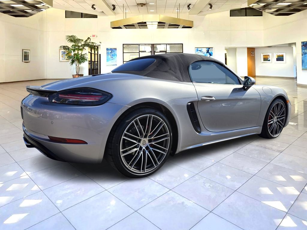 Used 2017 Porsche 718 Boxster S image 7