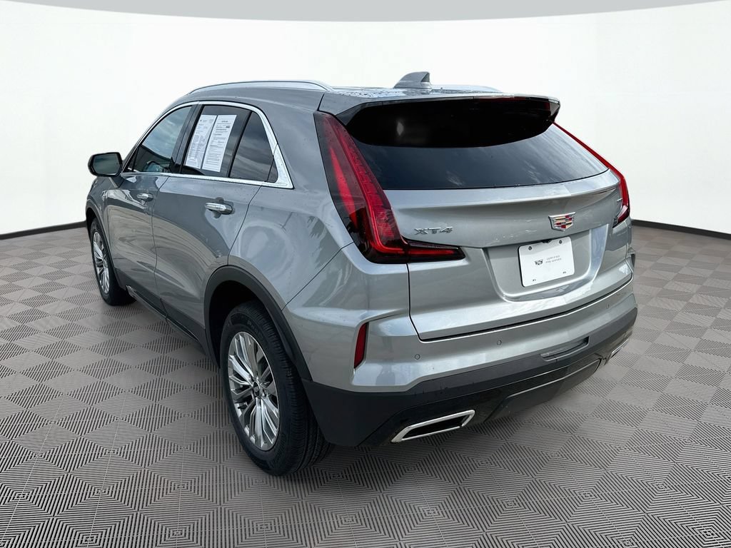 Certified 2024 Cadillac XT4 Premium Luxury FWD image 8