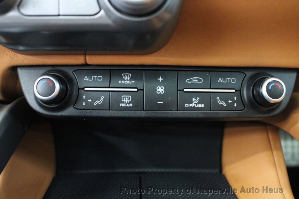 Used 2017 Ferrari GTC4Lusso AWD image 37