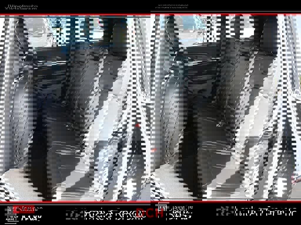 Used 2024 Jeep Grand Cherokee Limited image 19